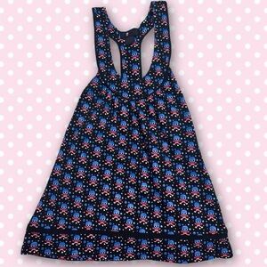 Morbid Threads rainbow skull top 🌈☠️💞